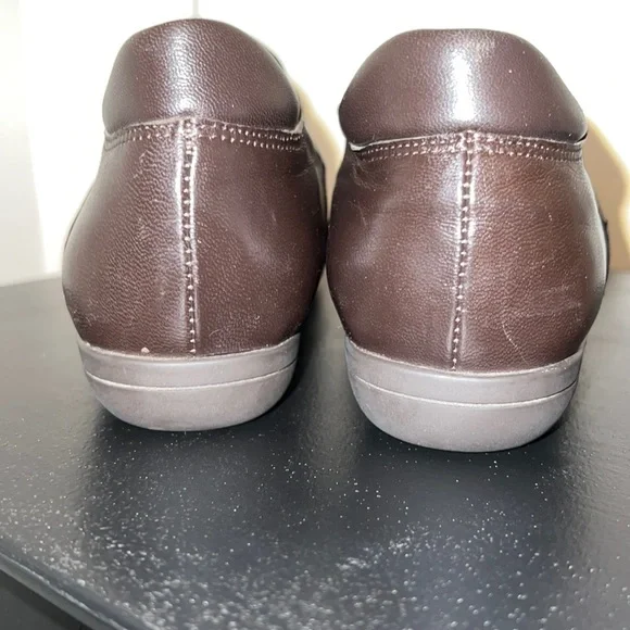 Vaneli Sport loafers, brown with faux alligator accents - Picture 5 of 7